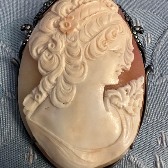 Antique Vintage Womens Pin Pendant 925 Sterling Silver Shell Cameo Brooch - Picture 8 of 16